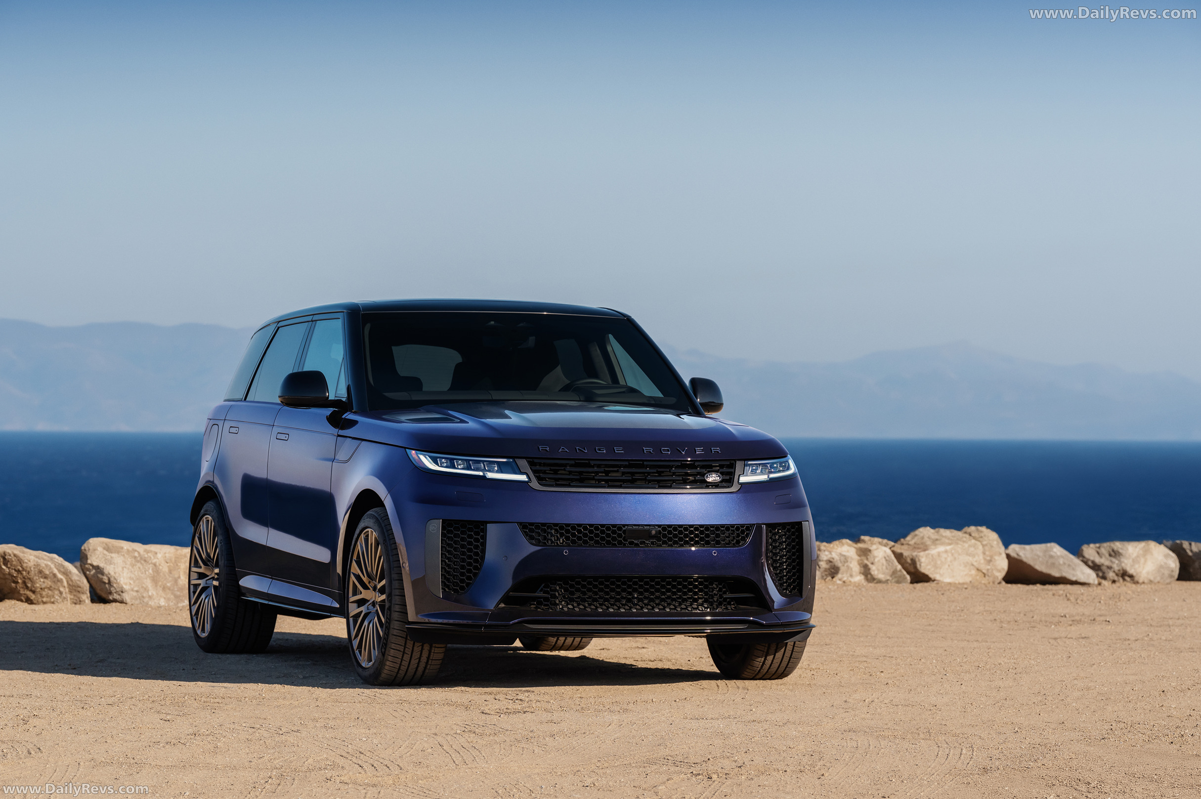 2026 Land Rover Range Rover Sport SV Nocturne First SV Bespoke Range 
